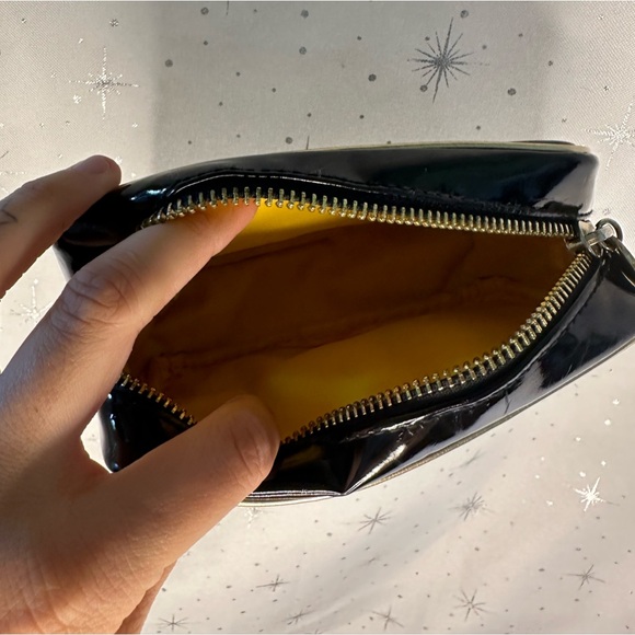 Fendi Black and Gold Women's Bag - Picture 2 of 3